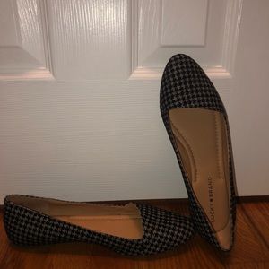 Lucky Brand Crimson Flats!